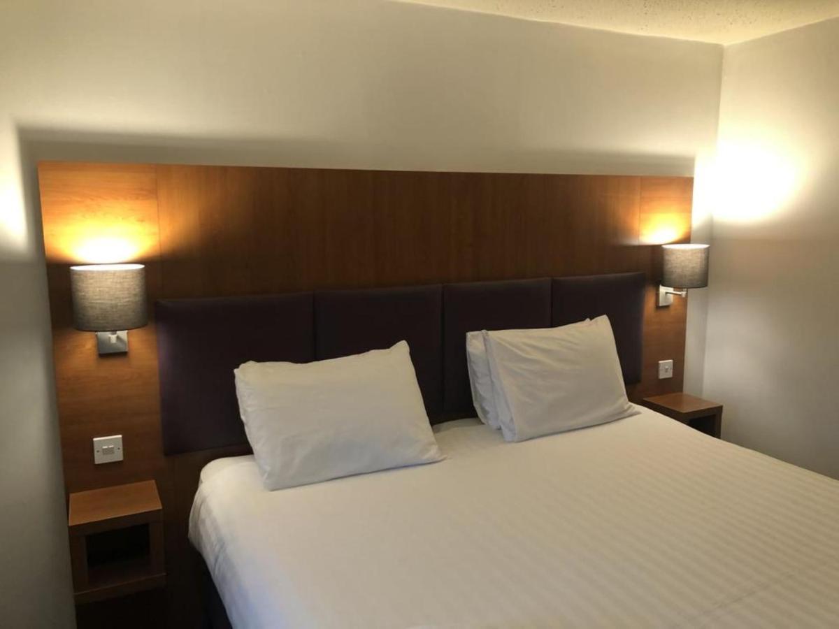 Bluemont Hotel Bromsgrove Eksteriør bilde